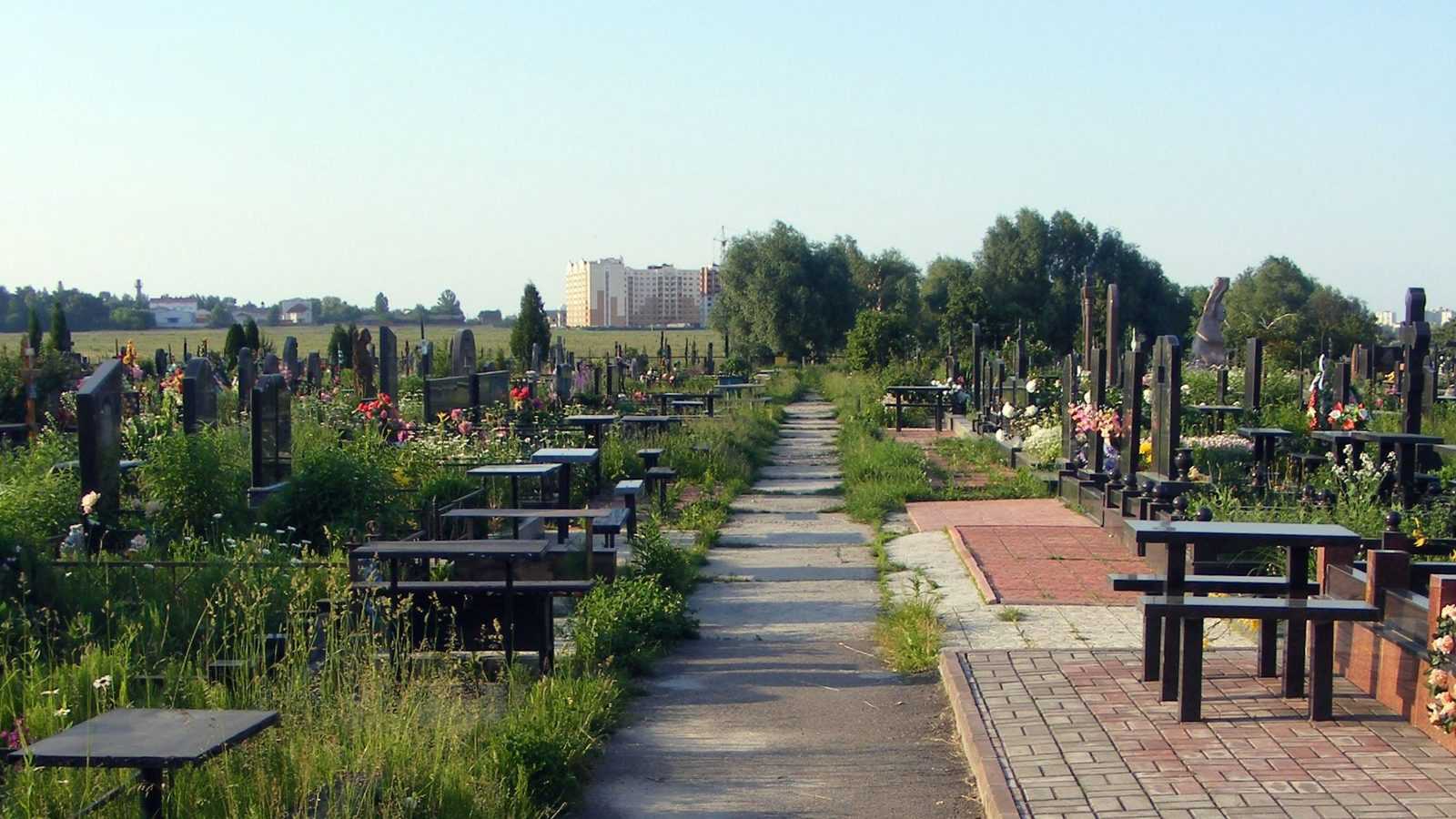 Городское кладбище Вишнёвого, ул. Киевская, 2-А